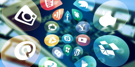 AZ Media Maven, a Phoenix-based social media management and public relations company, can guide your business' social media presence.